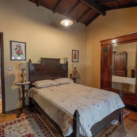 Agroturismo Stone House Casa Pedras *