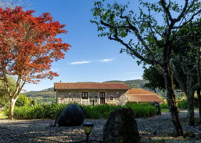 Stone House Casa Pedras Фермерский дом